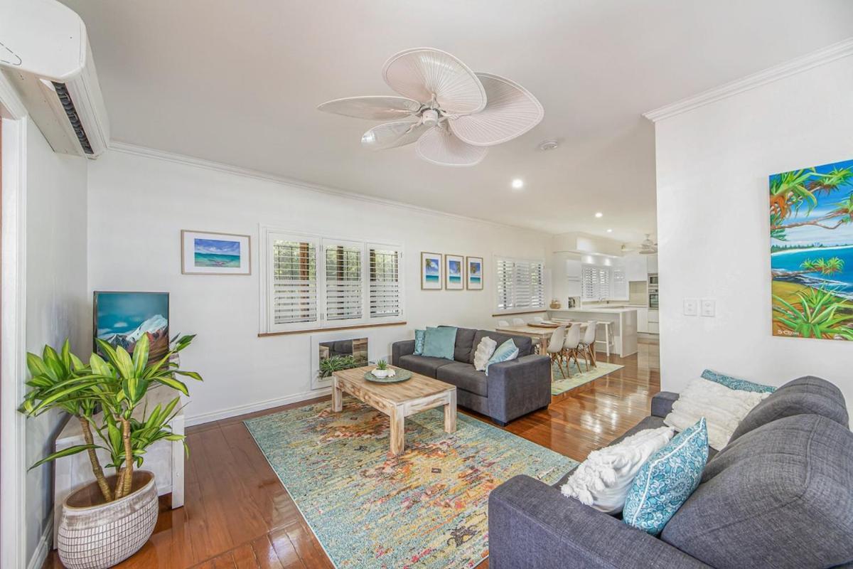 The Deck At Burleigh Heads Gold Coast